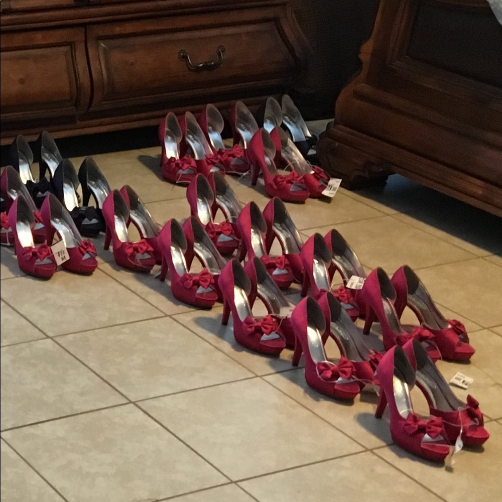 Heels - Picture 2 of 7